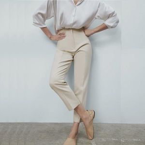 ZARA TAILORED PANTS SIZE XS CREAM